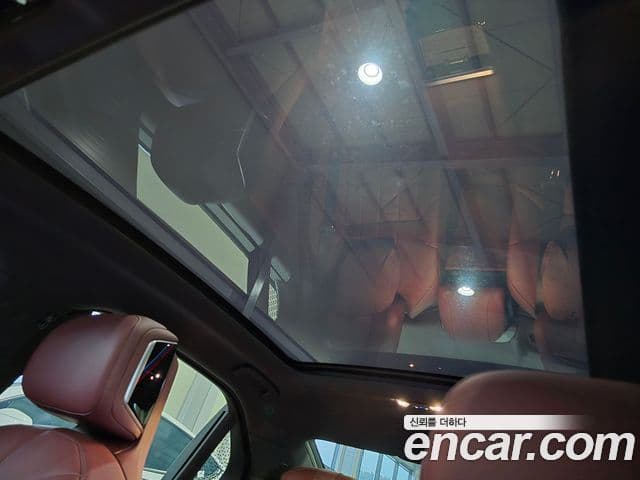 BMW 7 Series 2025 — Şəkil 12/20