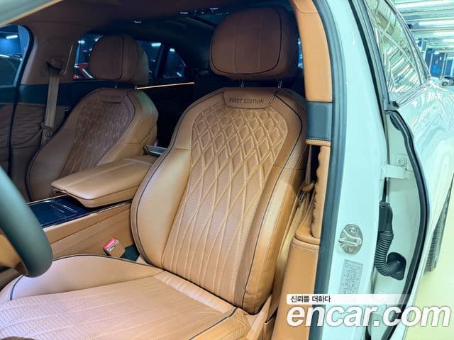 Bentley Flying Spur 2020 — ფოტო 11/20