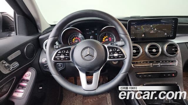 Mercedes-Benz C-Class 2019 — Фото 15/20