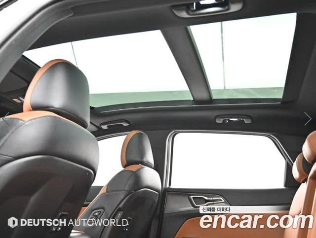 Kia Sportage 2022 — ფოტო 17/20