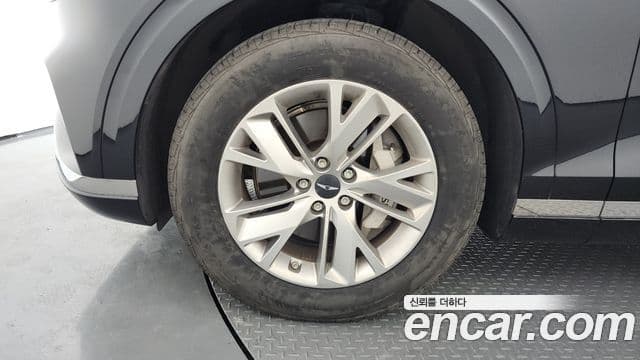 Genesis GV70 2024 — Şəkil 31/32