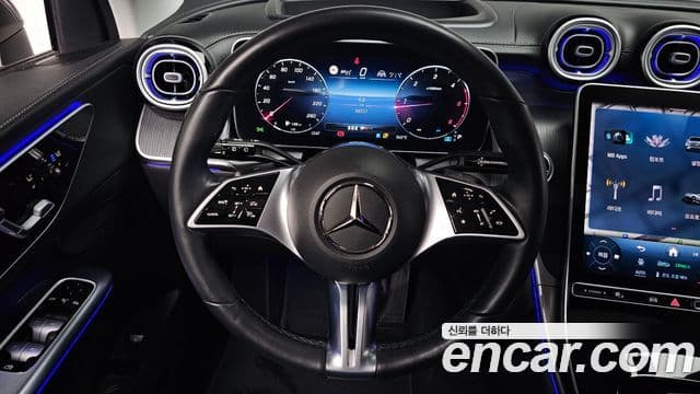 Mercedes-Benz GLC-Class 2023 — ფოტო 13/20