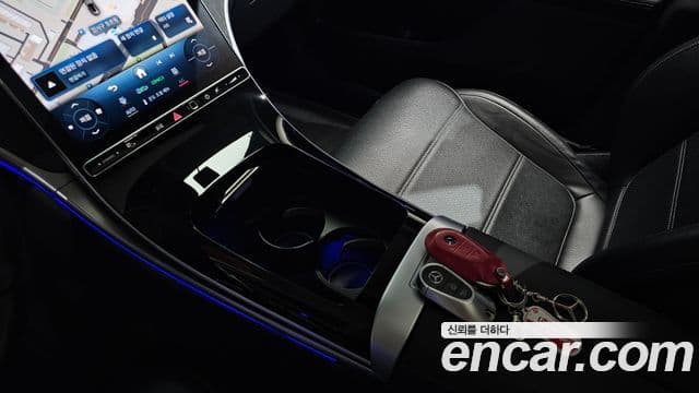 Mercedes-Benz GLC-Class 2023 — ფოტო 16/20