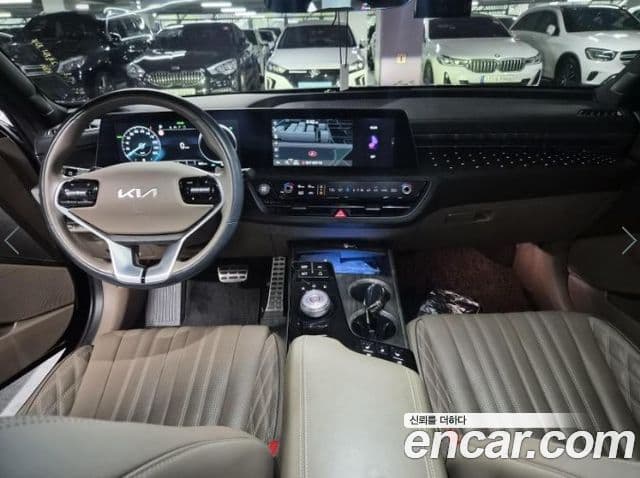 Kia K8 2022 — Şəkil 2/16