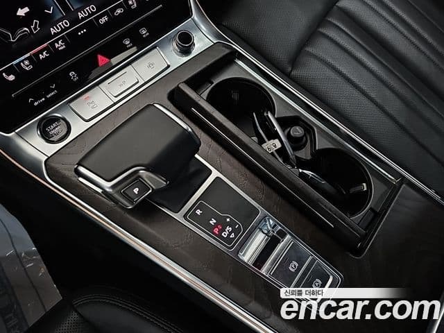 Audi A6 2023 — Şəkil 8/19