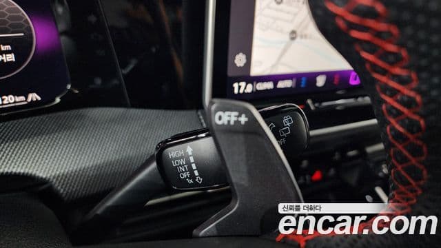 Volkswagen Golf 2025 — Photo 19/34