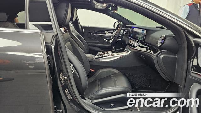 Mercedes-Benz AMG GT 2020 — Photo 7/20