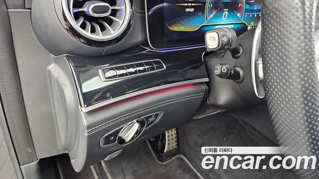 Mercedes-Benz AMG GT 2020 — Photo 6/20