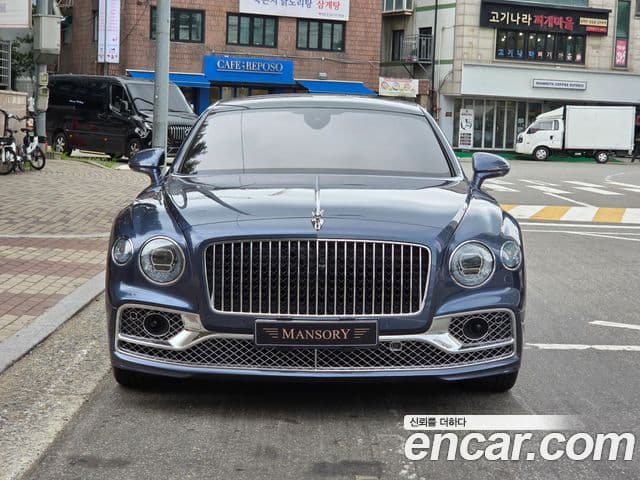 Bentley Flying Spur 2021 — Şəkil 19/20