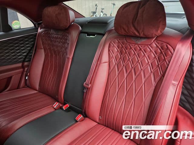 Bentley Flying Spur 2021 — Şəkil 10/20