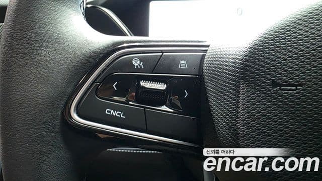 Renault Samsung Grand Koleos 2025 — Фото 19/20
