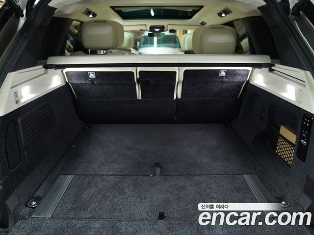 Land Rover Range Rover 2024 — ფოტო 20/20