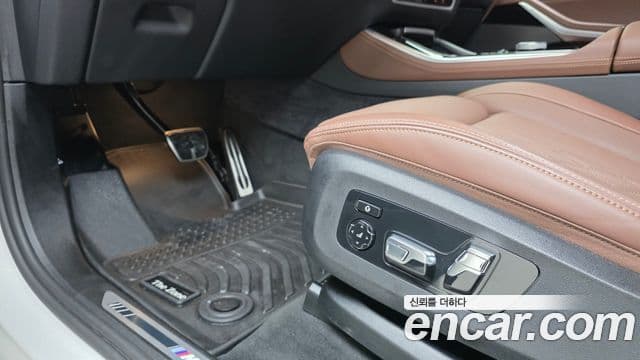 BMW X5 2025 — ფოტო 16/20
