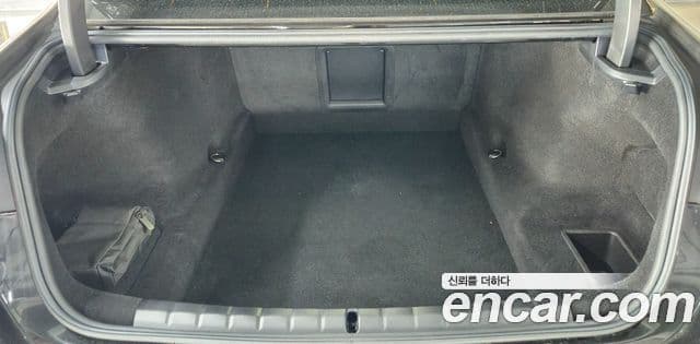 BMW 7 Series 2024 — ფოტო 20/20
