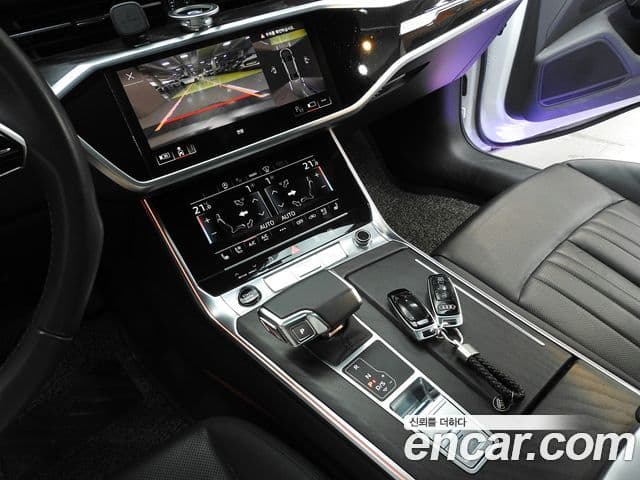 Audi A6 2021 — Şəkil 8/20