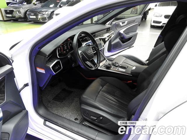 Audi A6 2021 — Şəkil 13/20