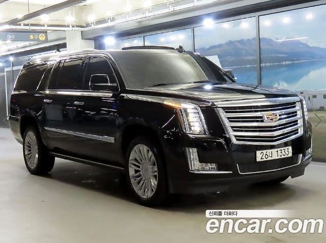 Cadillac Escalade 2018 — Şəkil 18/18