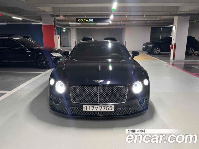 Bentley Continental GT 2020 — Фото 1/16