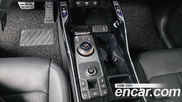 Kia Sorento 2022 — фото 9 из 20