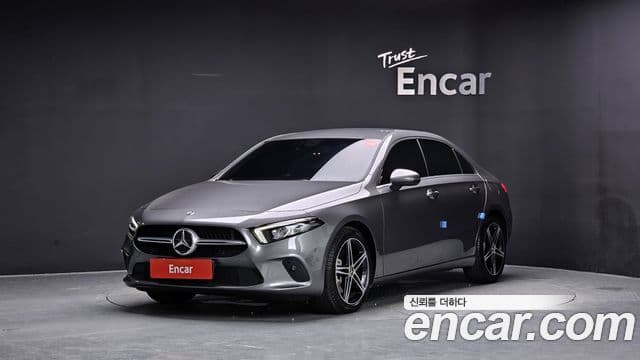 Mercedes-Benz A-Class 2020 — ფოტო 1/20