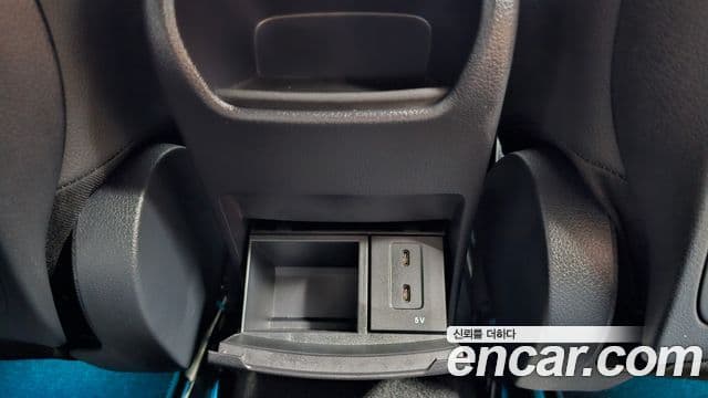 Mercedes-Benz A-Class 2020 — ფოტო 8/30