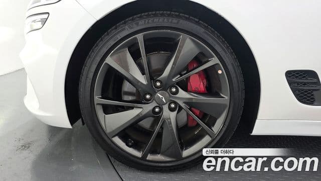 Genesis G70 2021 — Şəkil 4/20