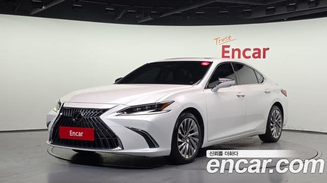Lexus ES300h 2024 — Şəkil 1/20