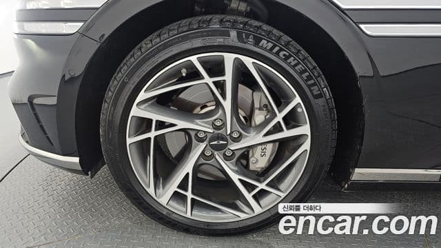 Genesis G90 2022 — Şəkil 5/20