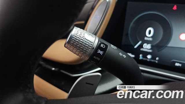 Genesis G90 2022 — Photo 34/39