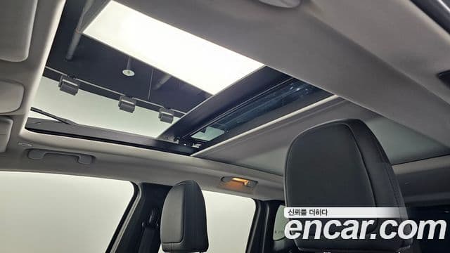 Jeep Renegade 2023 — Şəkil 15/20