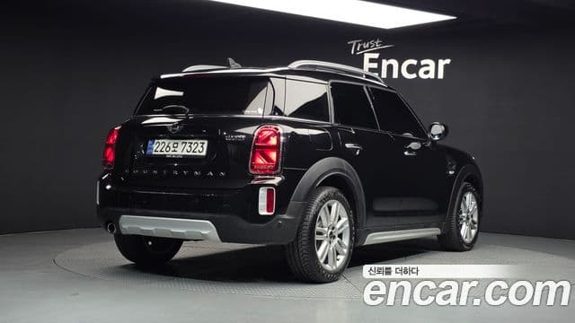 Mini Cooper Countryman 2023 — Şəkil 2/20