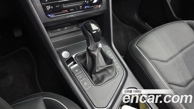 Volkswagen Tiguan Allspace 2023 — Şəkil 9/20