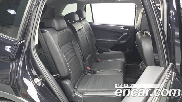Volkswagen Tiguan Allspace 2023 — Şəkil 11/20