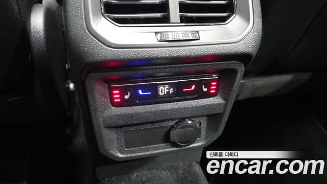 Volkswagen Tiguan Allspace 2023 — Şəkil 19/20