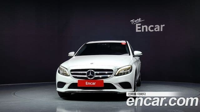 Mercedes-Benz C-Class 2018 — Şəkil 3/20