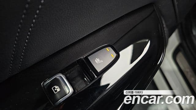Kia K5 2021 — ფოტო 18/20