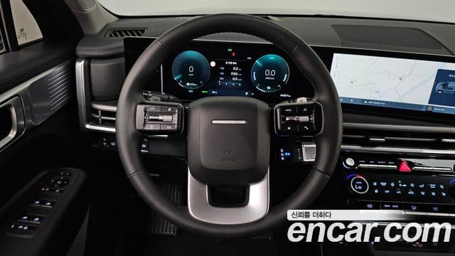Hyundai Santa Fe 2024 — ფოტო 13/20