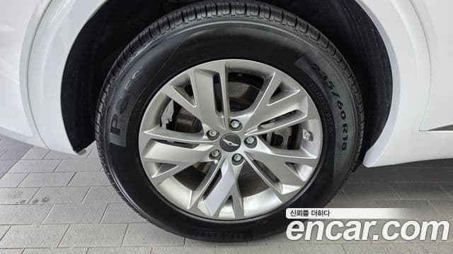 Genesis GV70 2021 — ფოტო 5/20