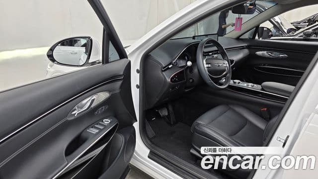 Genesis GV70 2021 — ფოტო 10/20
