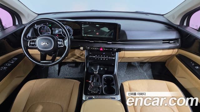 Kia Carnival 2021 — Фото 7/20