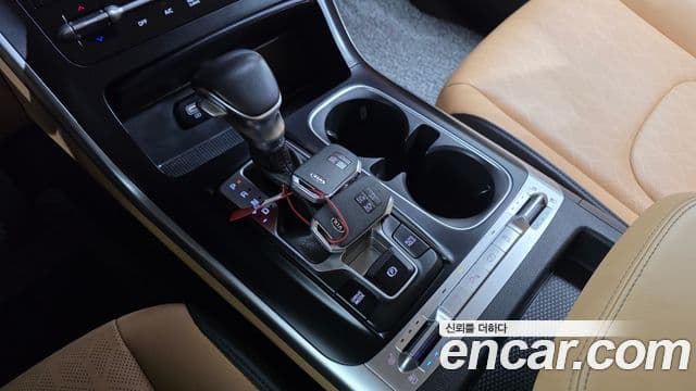 Kia Carnival 2021 — Фото 9/20