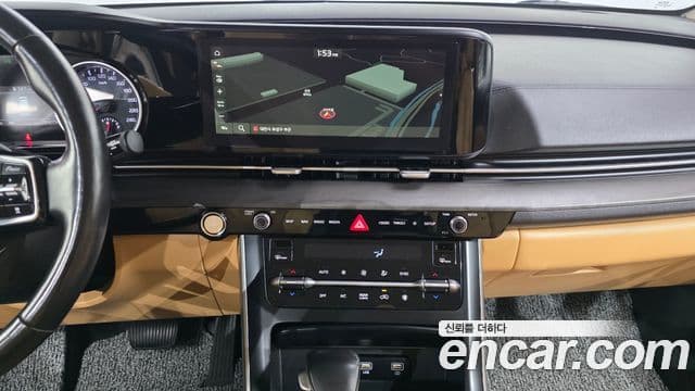 Kia Carnival 2021 — Фото 13/20