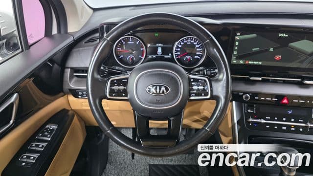 Kia Carnival 2021 — Фото 14/20