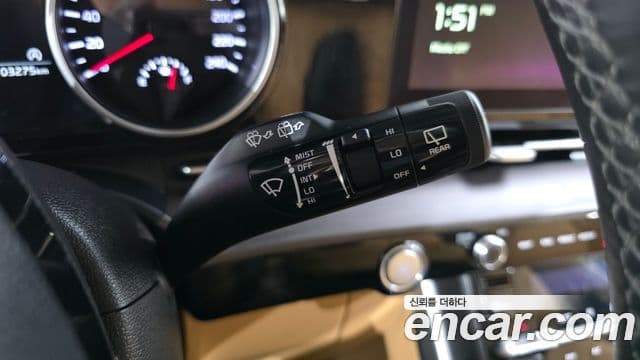 Kia Carnival 2021 — Фото 19/20
