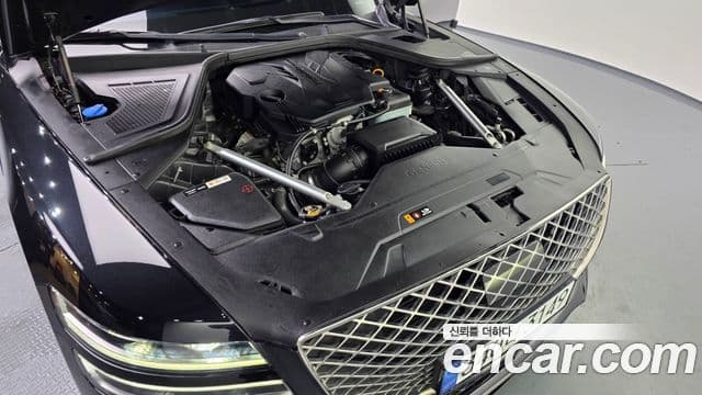 Genesis Electrified G80 2020 — фото 6 из 20