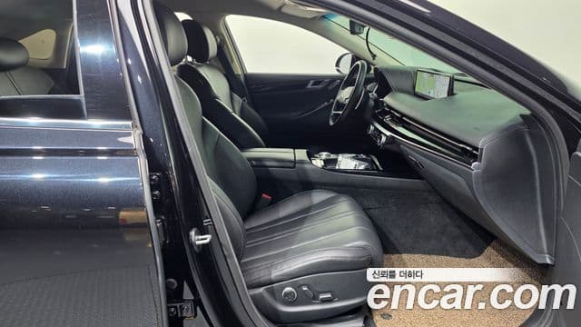 Genesis Electrified G80 2020 — фото 11 из 20