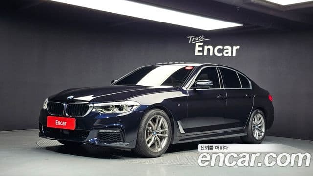 BMW 5 Series 2019 — ფოტო 1/20