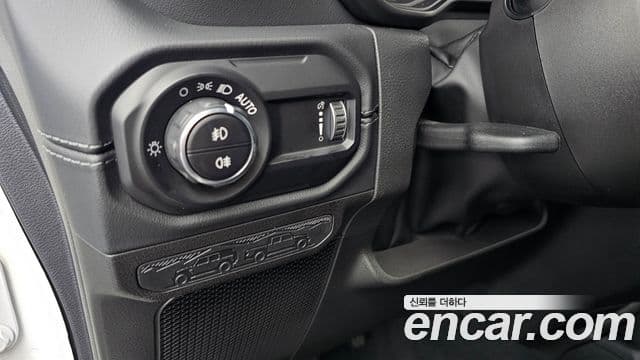 Jeep Wrangler 2024 — Şəkil 14/20