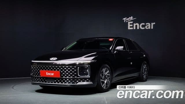 Hyundai Grandeur 2023 — ფოტო 1/20