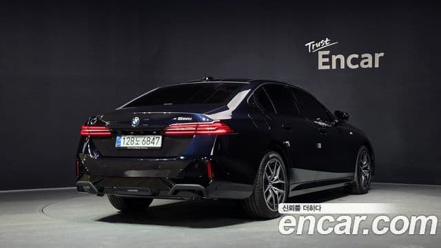 BMW 5 Series 2025 — ფოტო 2/20